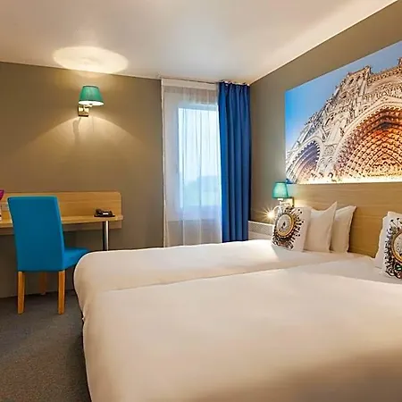 Brit Confort Amiens Отель Лонго