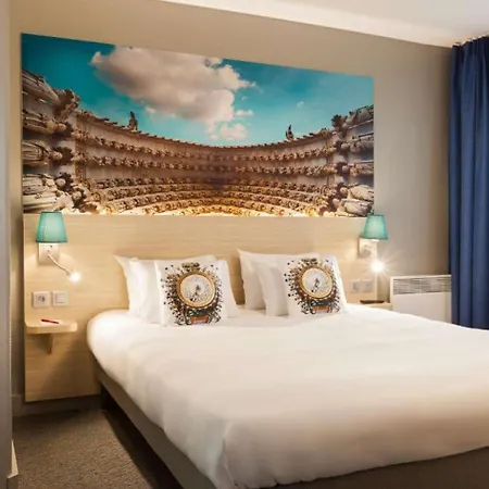 Brit Confort Amiens Hotel