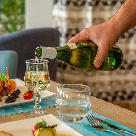 Hotel Brit Confort Amiens