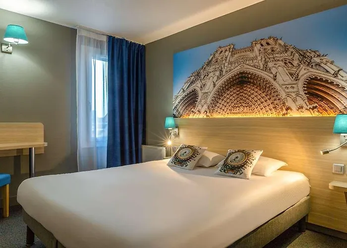 Brit Confort Amiens Hotel