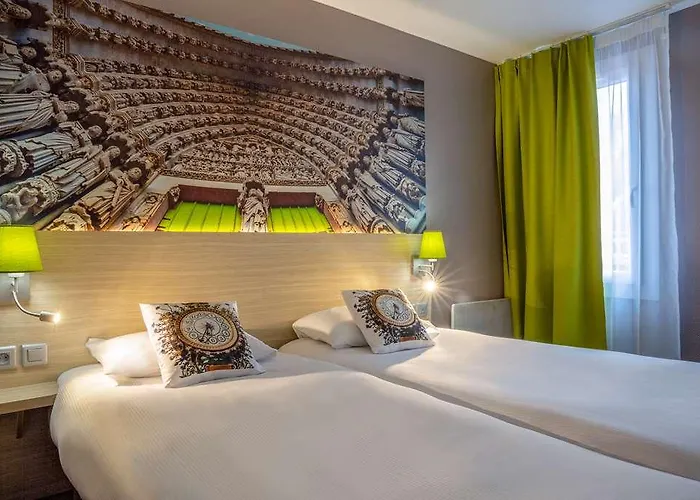 Otel Brit Confort Amiens 3*