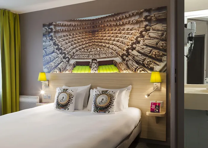 Brit Confort Amiens Otel 3*