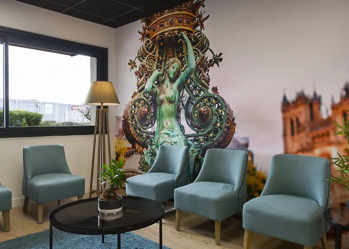 Brit Confort Amiens Hotel